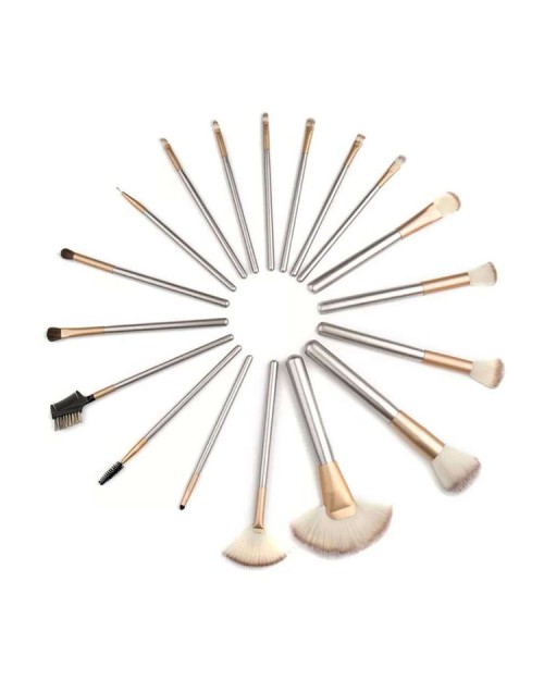 18Pcs Professional Wood Handle Cosmetic Brush Kit  Logo Makeup Brushes Set Private Label Makeup Brushes 2023 Set with Case